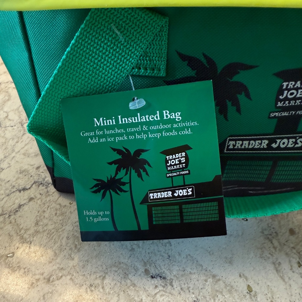 NWt - Green Trader Joe's Mini insulated‎ bag - Picture 10 of 10